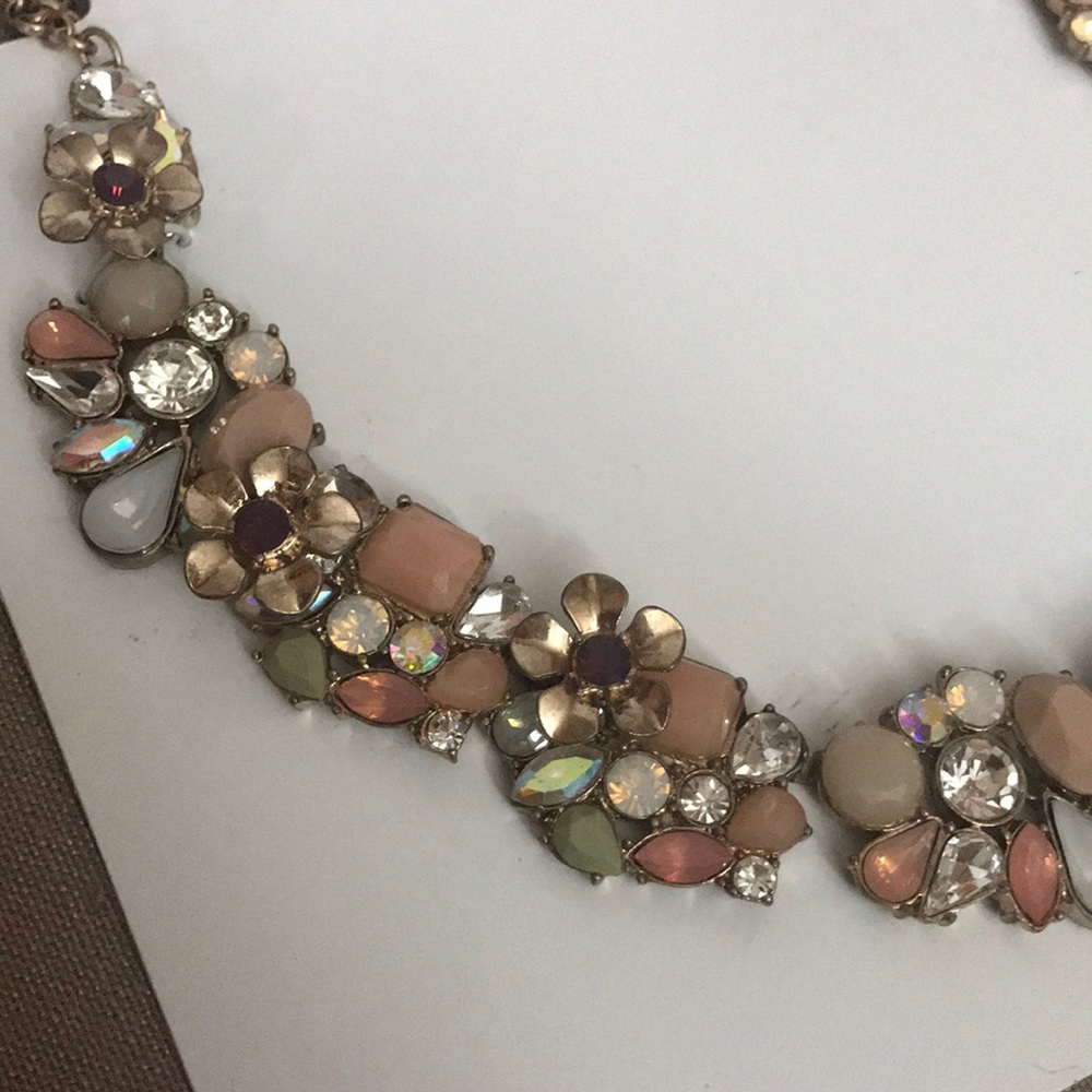 Charming Charlie necklace - Picture 3 of 8